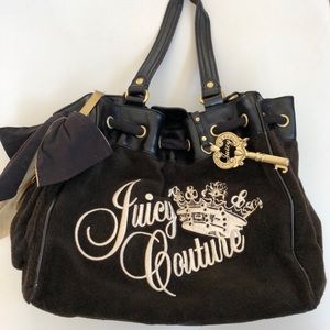 Black juicy couture purse